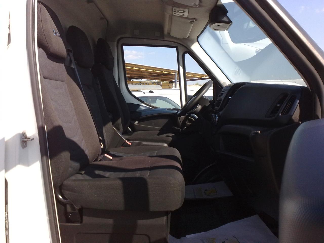 Iveco Daily 35c14 2.3hpt tetto alto AUTOMATICO - 2018
