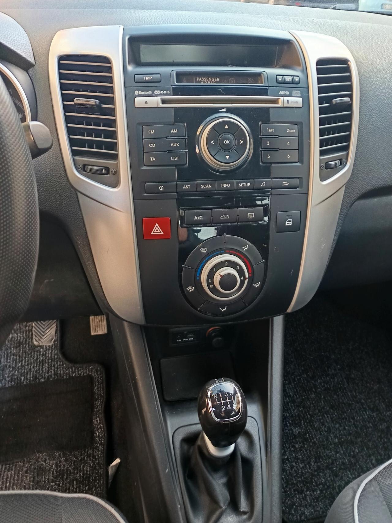 Kia Venga 1.4 CRDi 90CV WGT EX