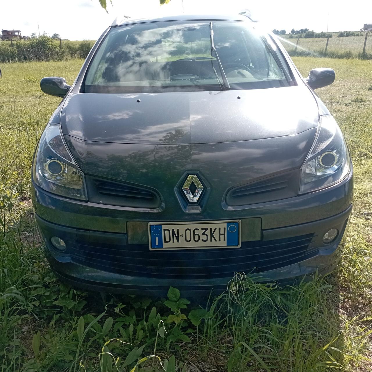 Renault Clio 1.2 16V SporTour Dynamique