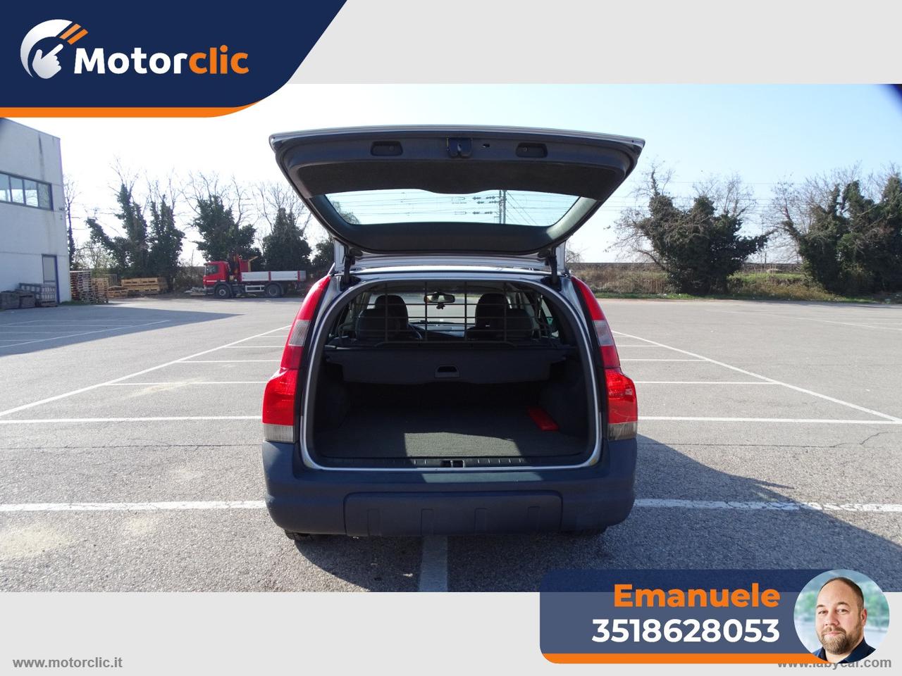 VOLVO V70 2.4 T AWD XC