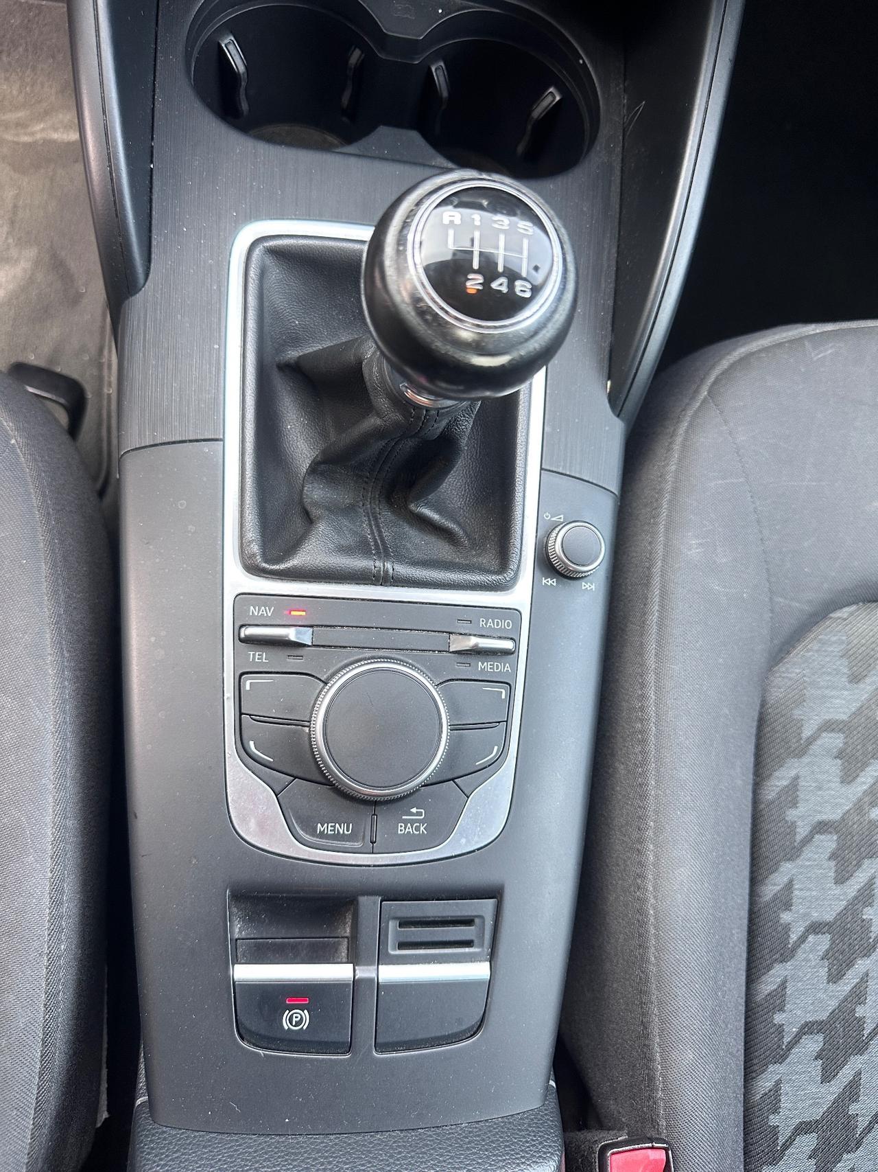 Audi A3 SPB 1.6 TDI clean diesel Ambition