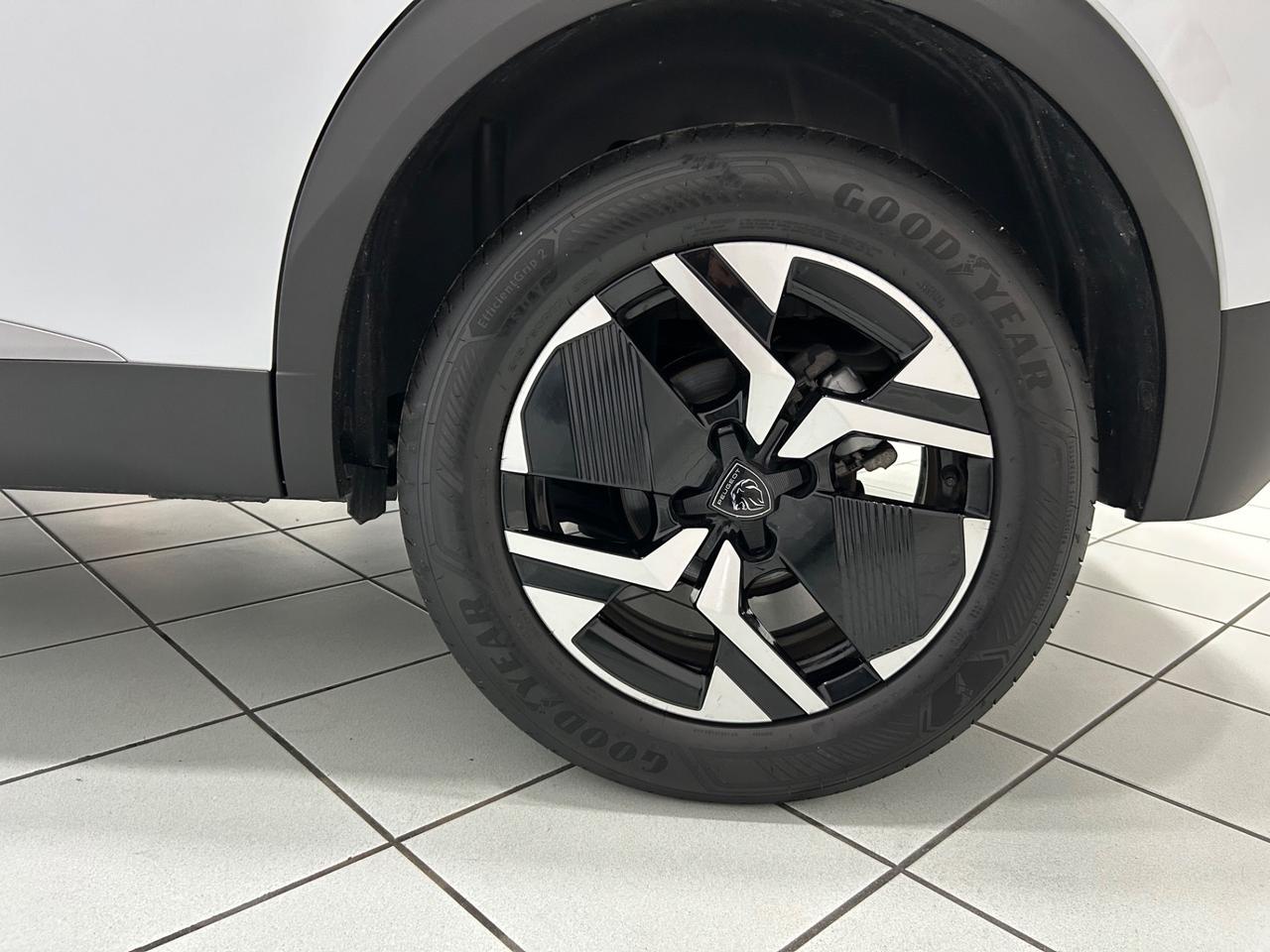 Peugeot 2008 BlueHDi 130 EAT8 Allure PROMO