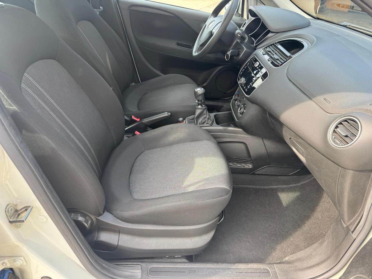 Fiat Punto 1.2 8V 5 porte Lounge neopatentati