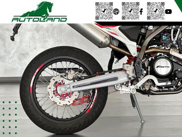 FANTIC MOTOR 125 Motard Performance Performance*Pari Al Nuovo*Scarico Arrow