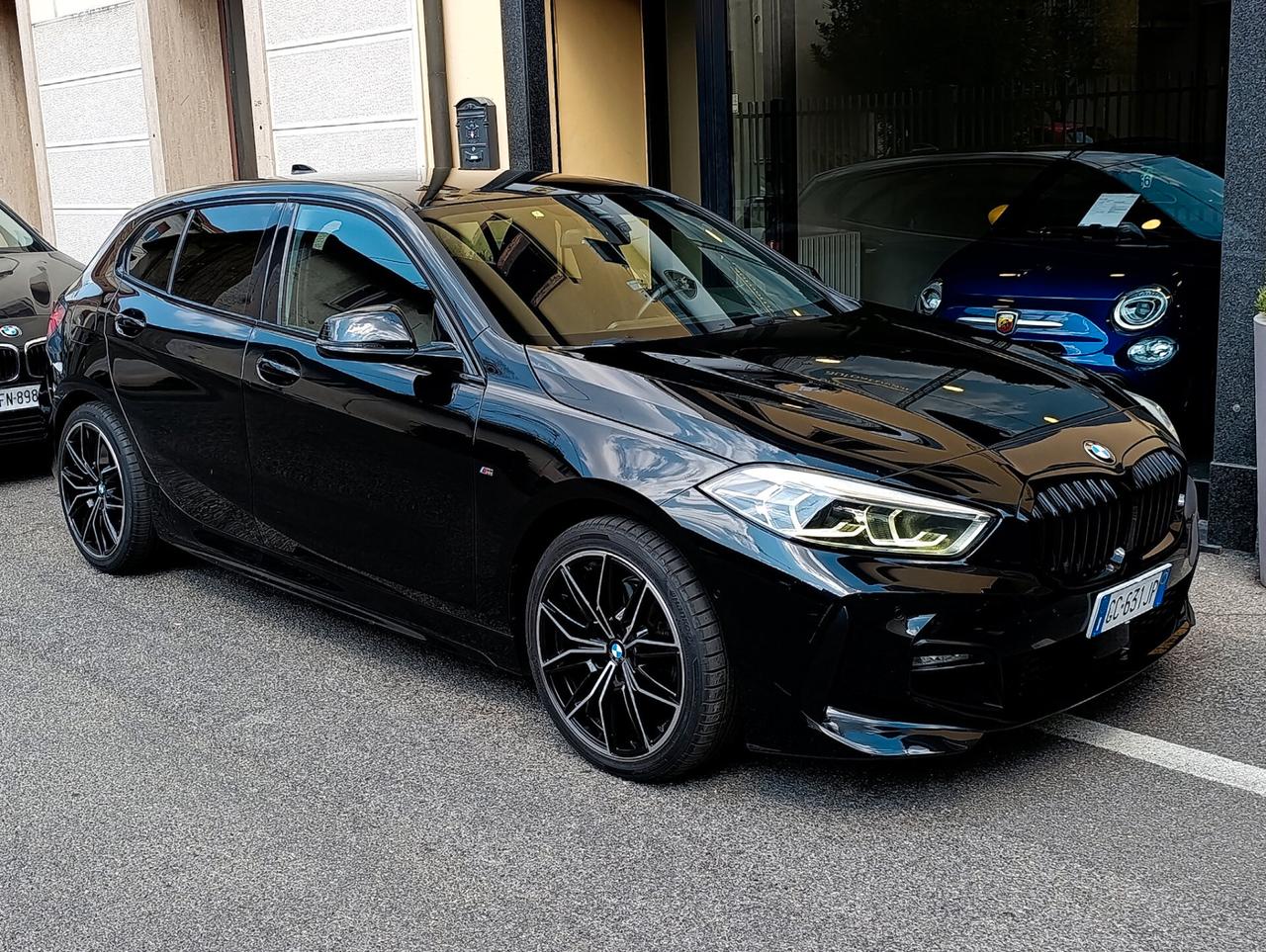 Bmw 116d 5p. Msport aut. F40 ok neopatente