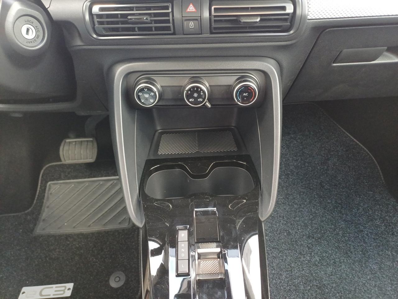 CITROEN C3 Hybrid 110 cv Automatico - PLUS