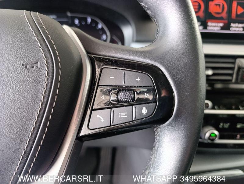 BMW Serie 5 530d 48V xDrive Touring Business*PELLE*
