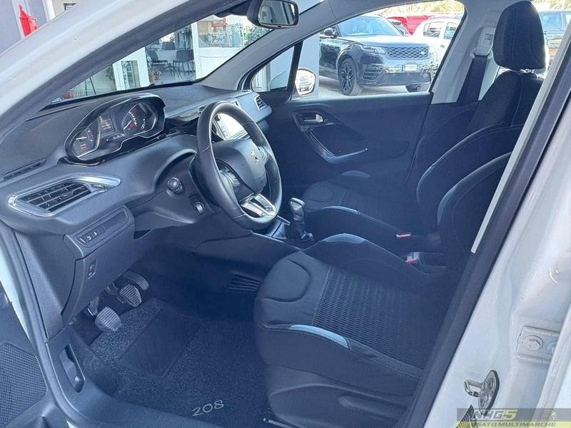 Peugeot 208 1.4 HDi 68 CV 5 porte Allure