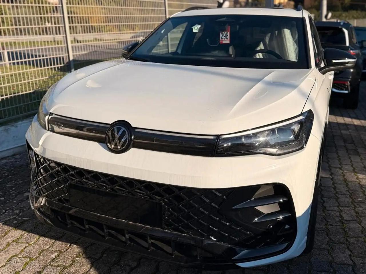 Volkswagen Tiguan 1.5 eTSI 150 CV ACT DSG R-Line Plus