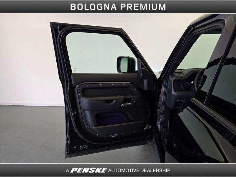 Land Rover Defender 110 3.0D I6 250 CV AWD Auto X-Dynamic HSE