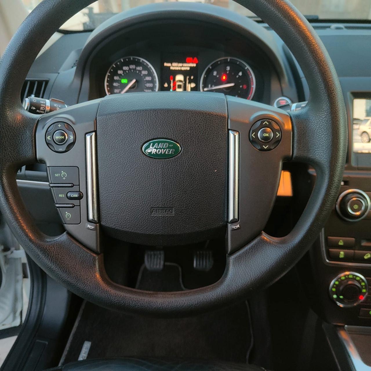 Land Rover Freelander 2.2 TD4 S.W. SE