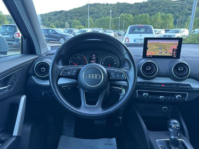 Audi Q2 30 TDI Business