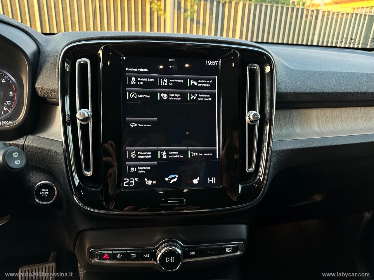 VOLVO XC40 D3 Geartronic Inscription