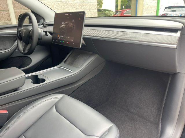 TESLA Model Y PERFORMANCE DUAL MOTOR AWD 4X4 CERCHI DA 21!