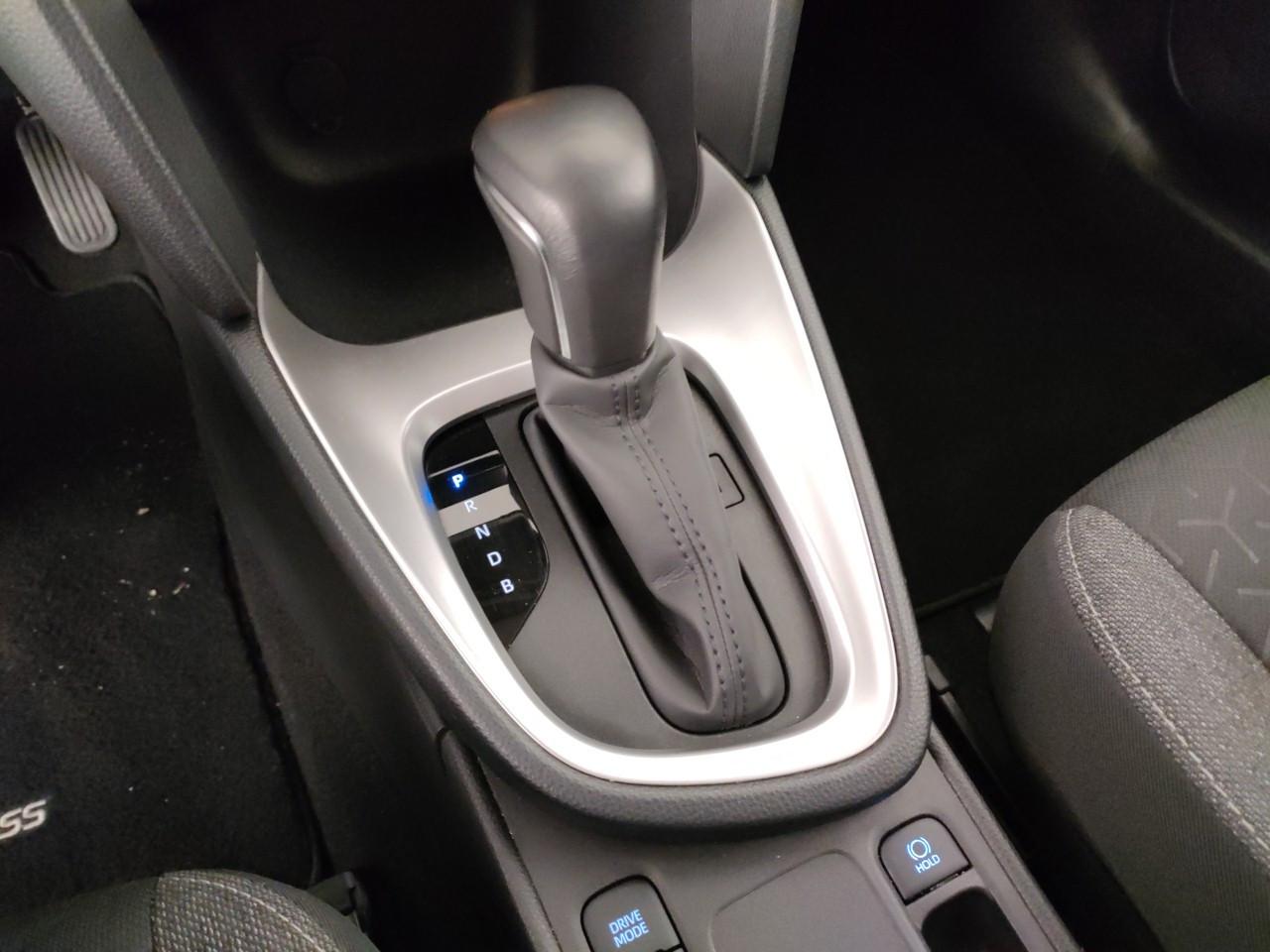 TOYOTA Yaris Cross 1.5h Business fwd 116cv e-cvt