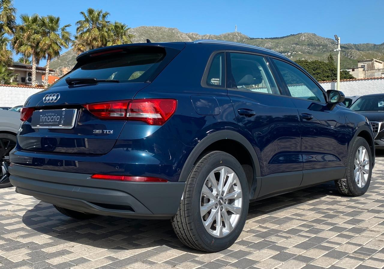 Audi Q3 Business 2.0 TDI 150CV S tronic 35