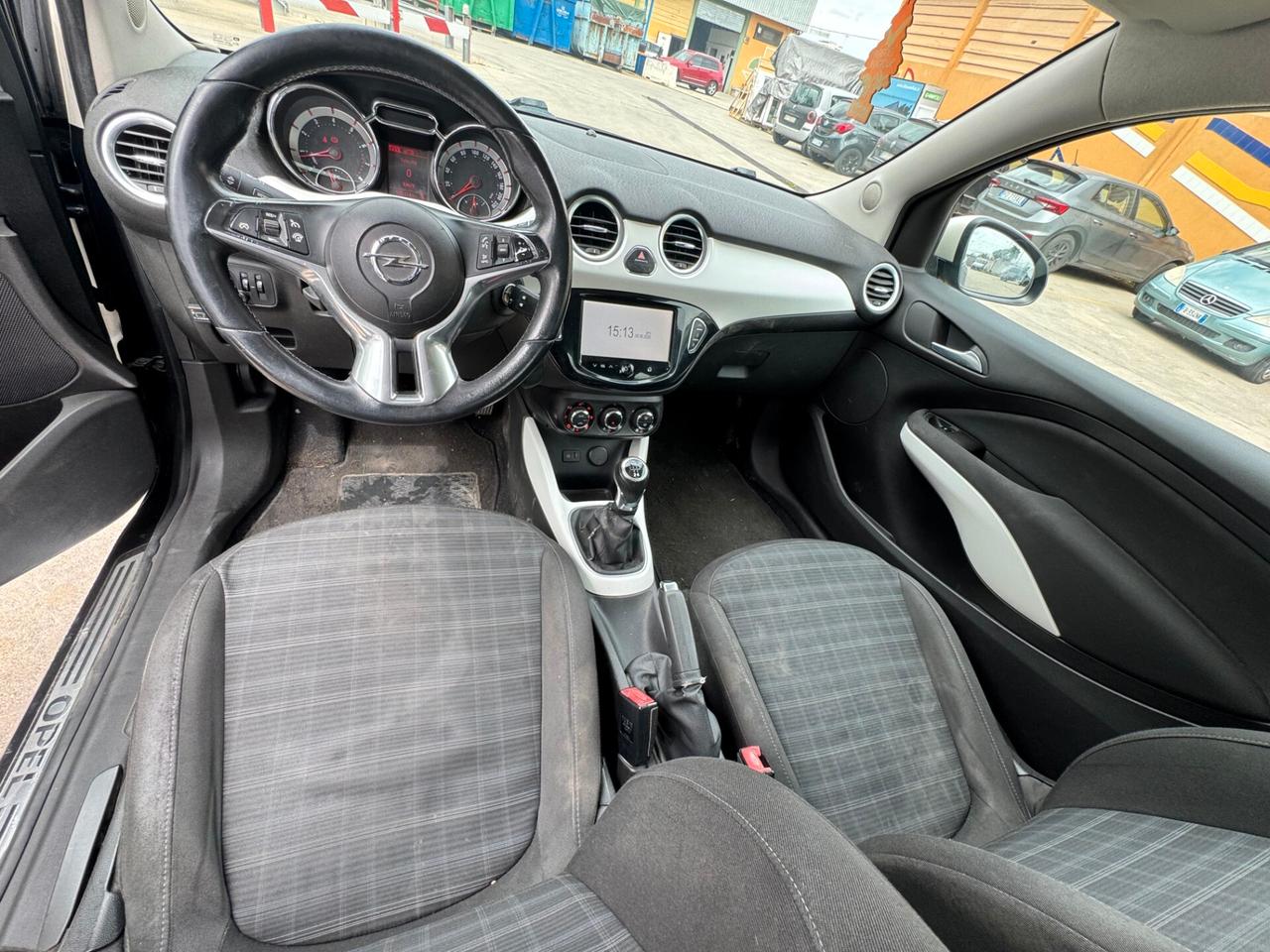Opel Adam 1.4 87 CV GPL anno 2015