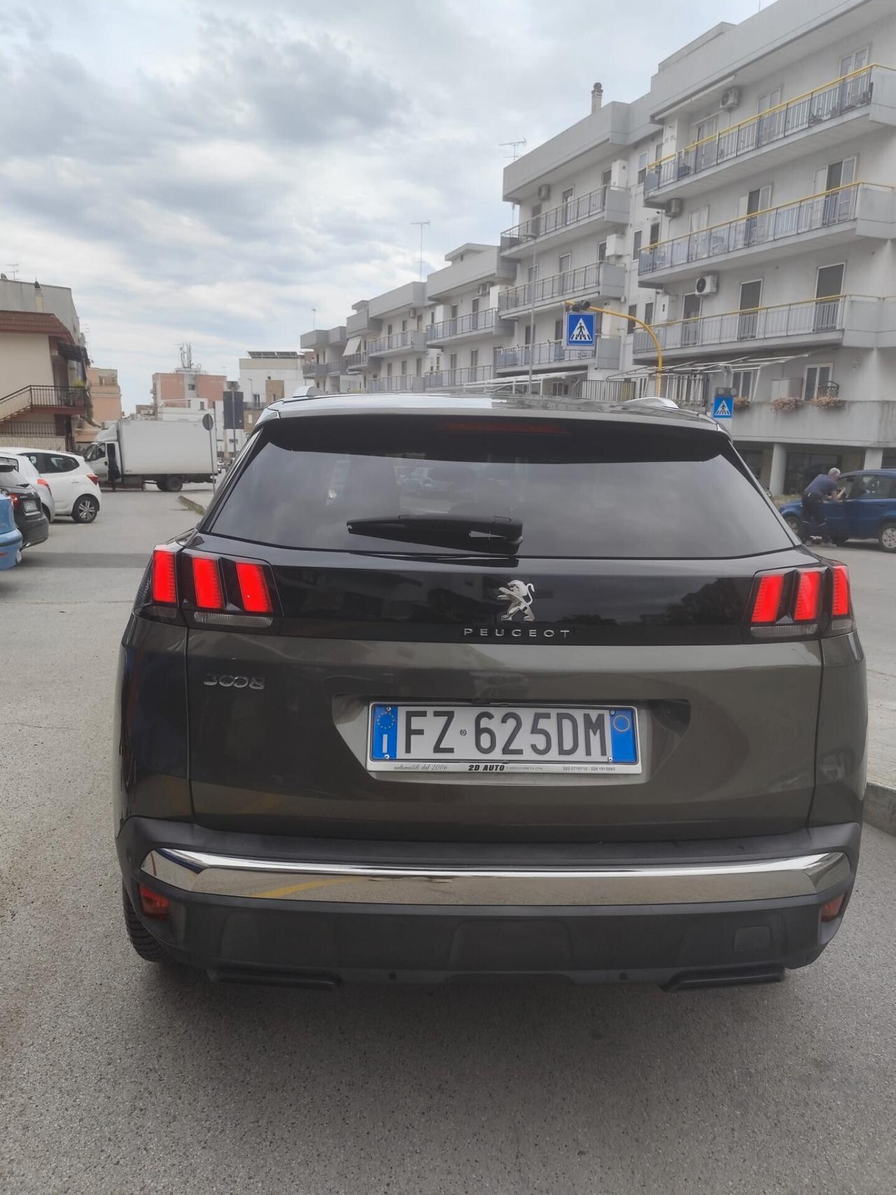 Peugeot 3008 BlueHDi Allure * Navi * Pelle * Garantita 12 Mesi