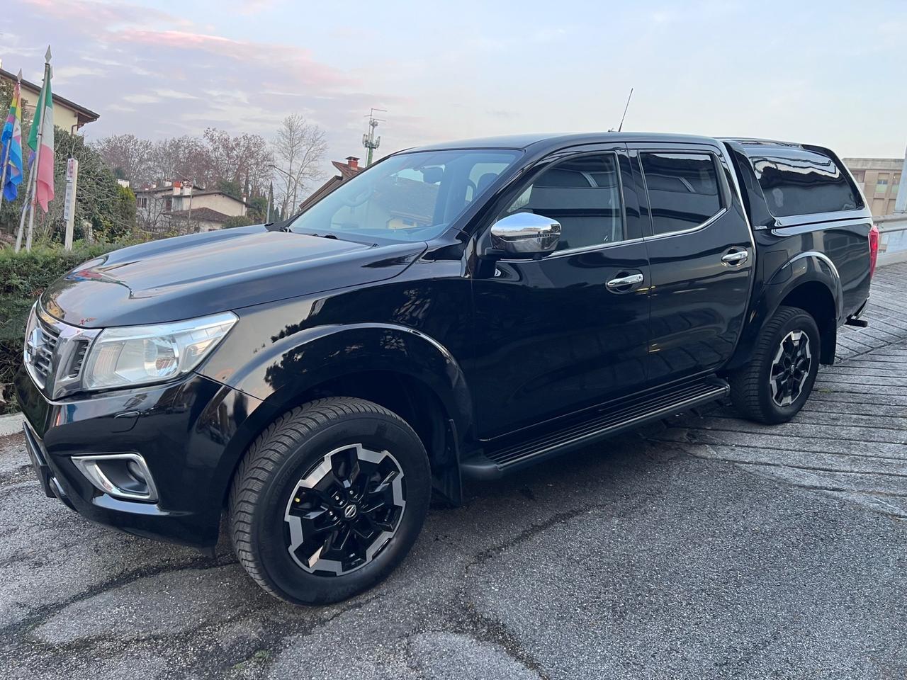 Nissan Navara 2.3 dCi 163 CV 4WD Double Cab N-Connecta