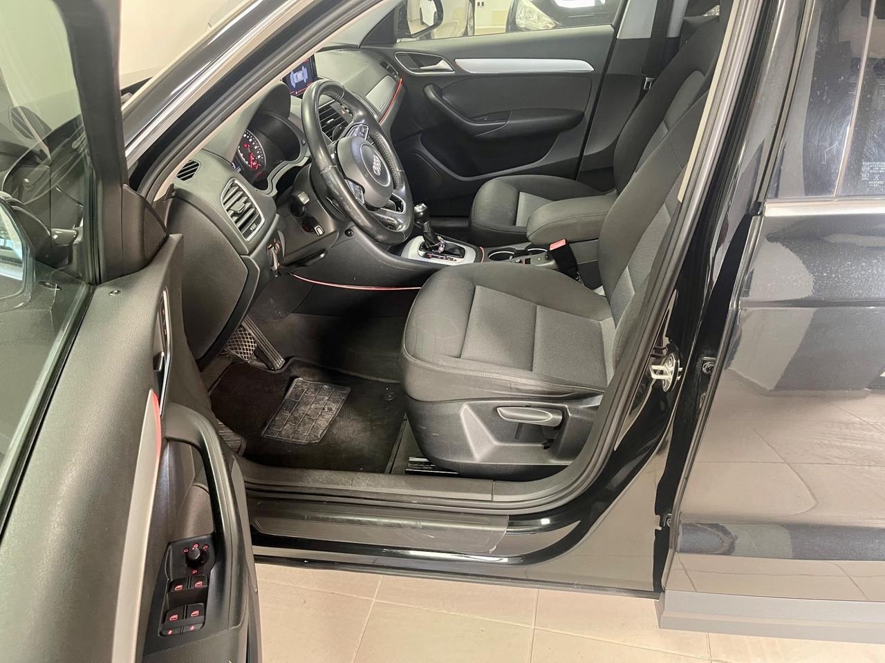 Audi Q3 2.0 TDI 150 CV quattro S tronic Sport