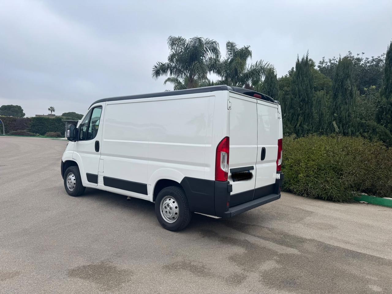 PEUGEOT BOXER 2.2 130CV TETTO BICOLOR NERO-2015