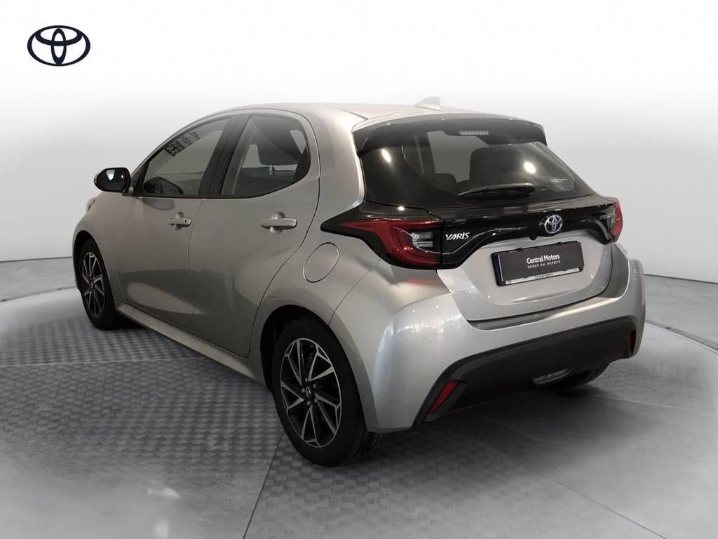 Toyota Yaris 1.0 VVT-i Dynamic