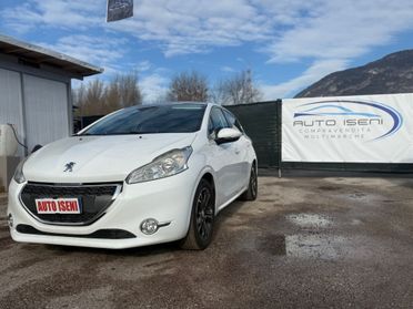 Peugeot 208 1.2 VTi NEOPATENTATI OK SOLO 130.000 KM