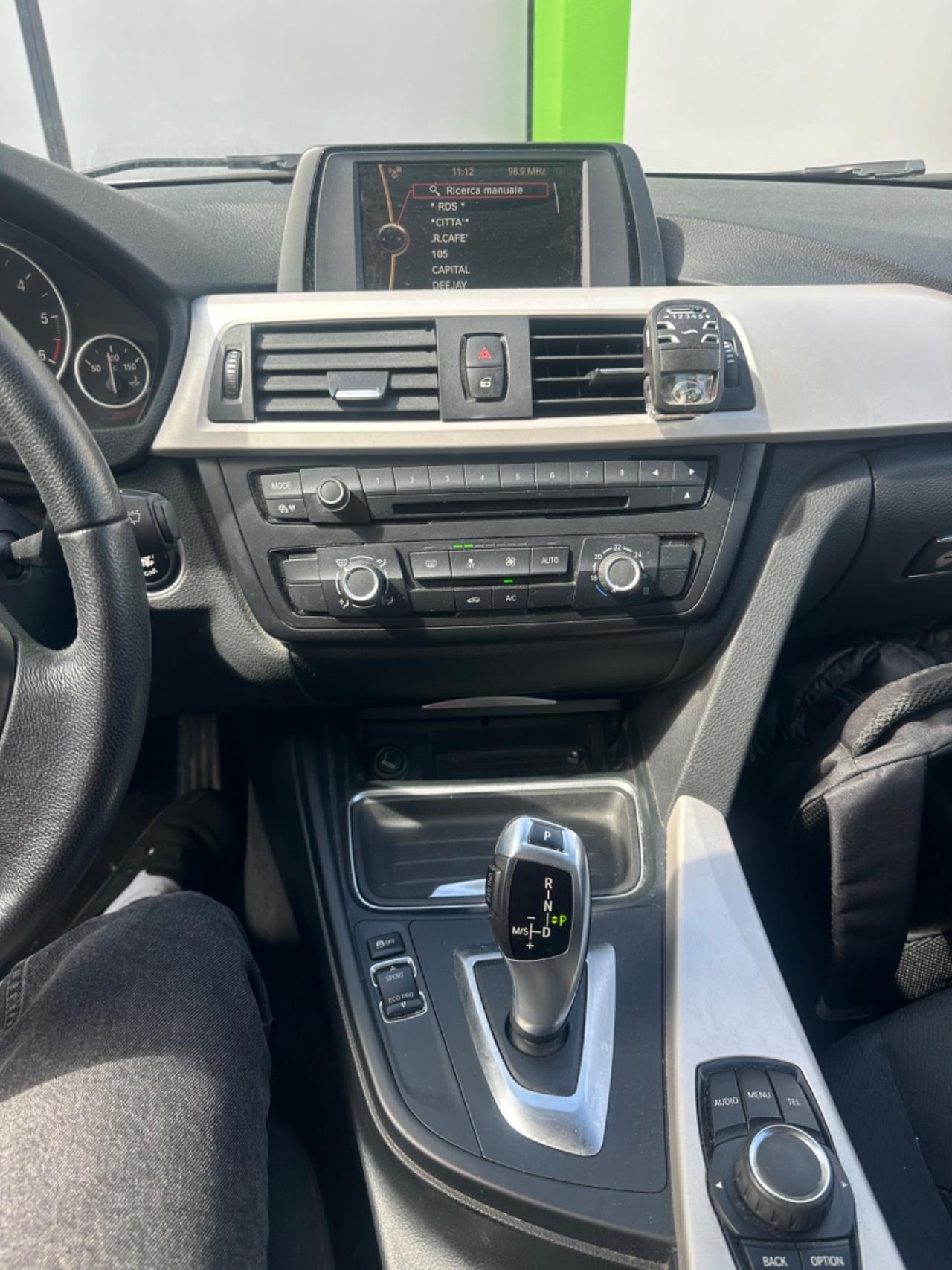Bmw 318d 2.0 143cv ADATTA A NEOPATENTATI