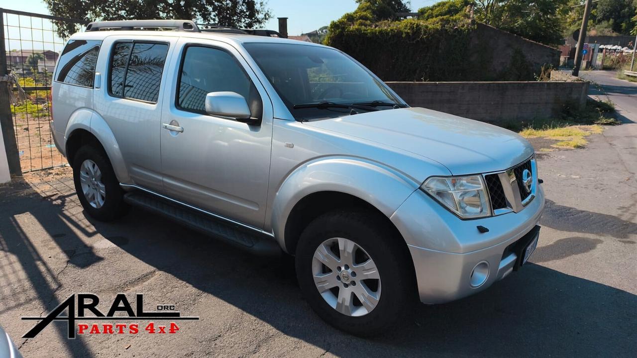 Nissan Pathfinder 2.5 dCi XE Plus