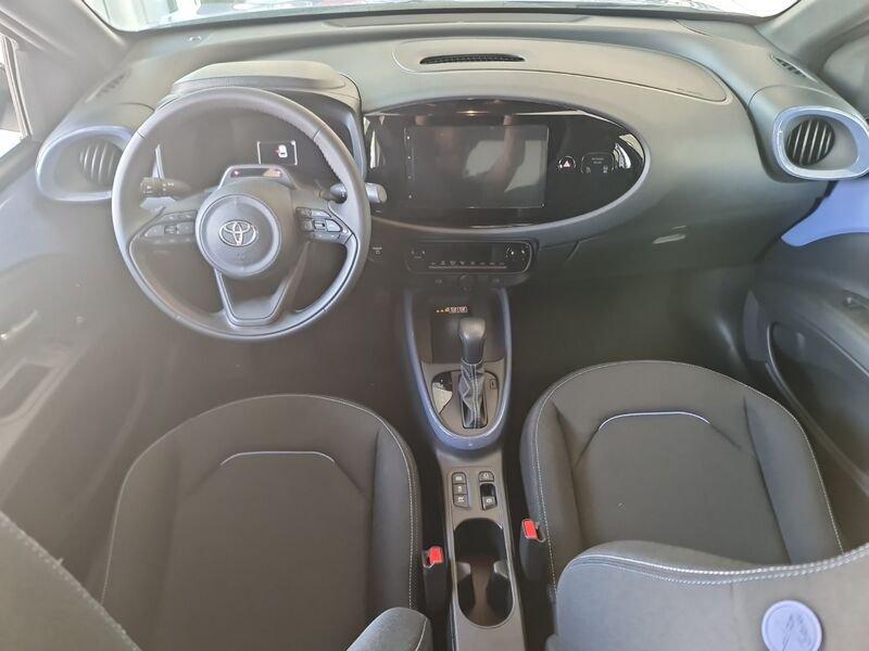 Toyota Aygo X 1.5 HYBRID 115 Icon CVT