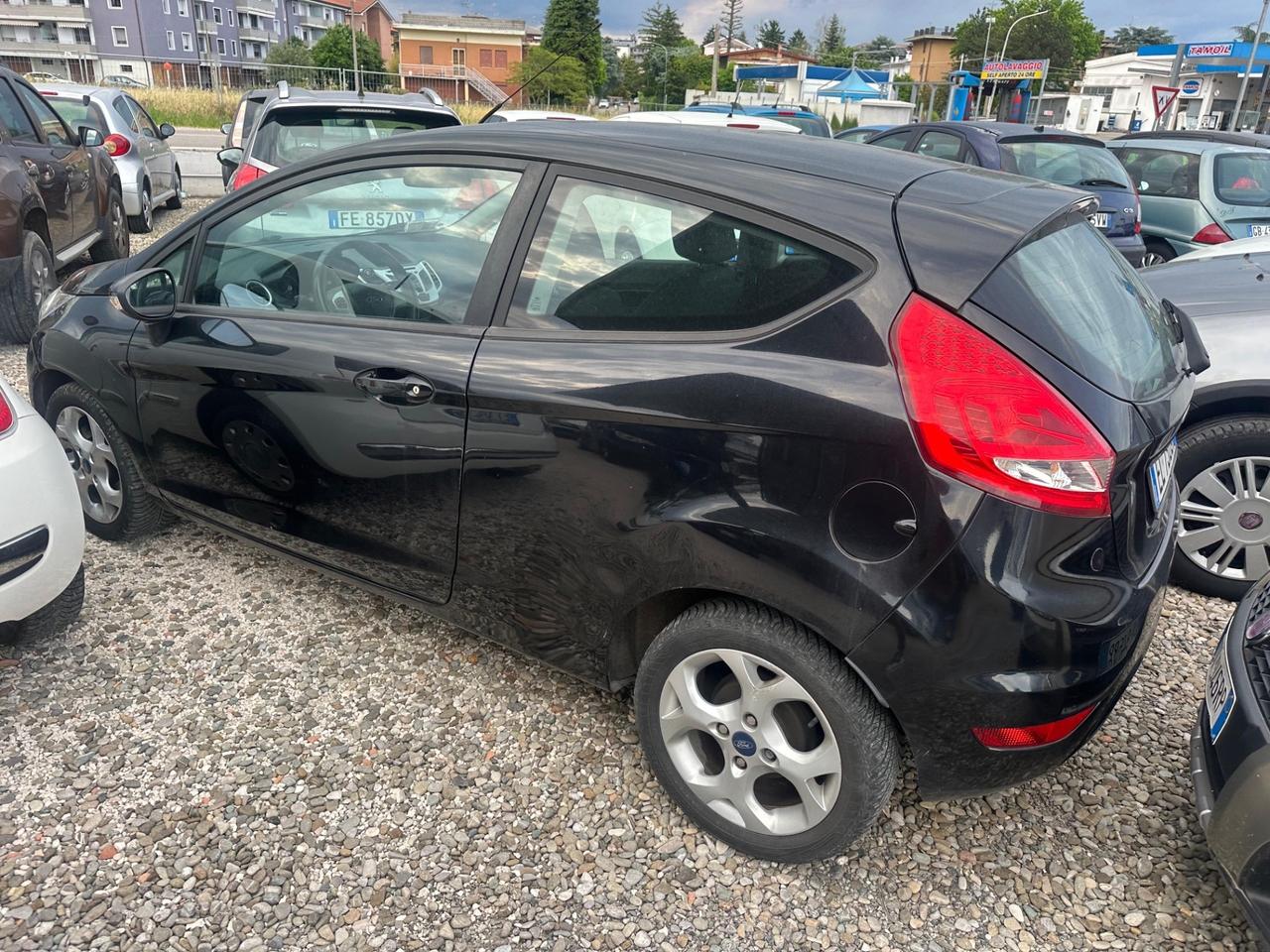 Ford Fiesta 1.4 TDCi 70CV 3 porte Titanium