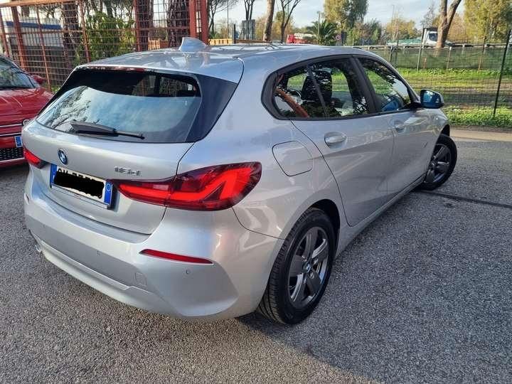Bmw 118 118d 5p. Business Advantage