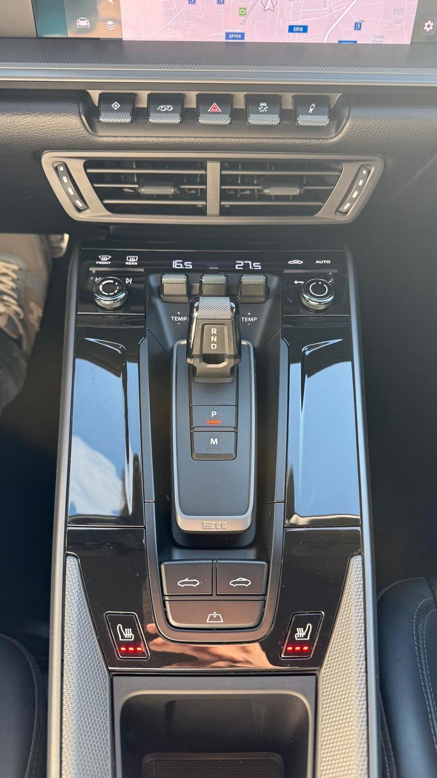 PORSCHE 911 CARRERA CABRIO 2025