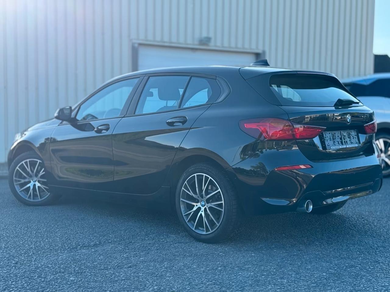 Bmw 116 116d 5p. Advantage