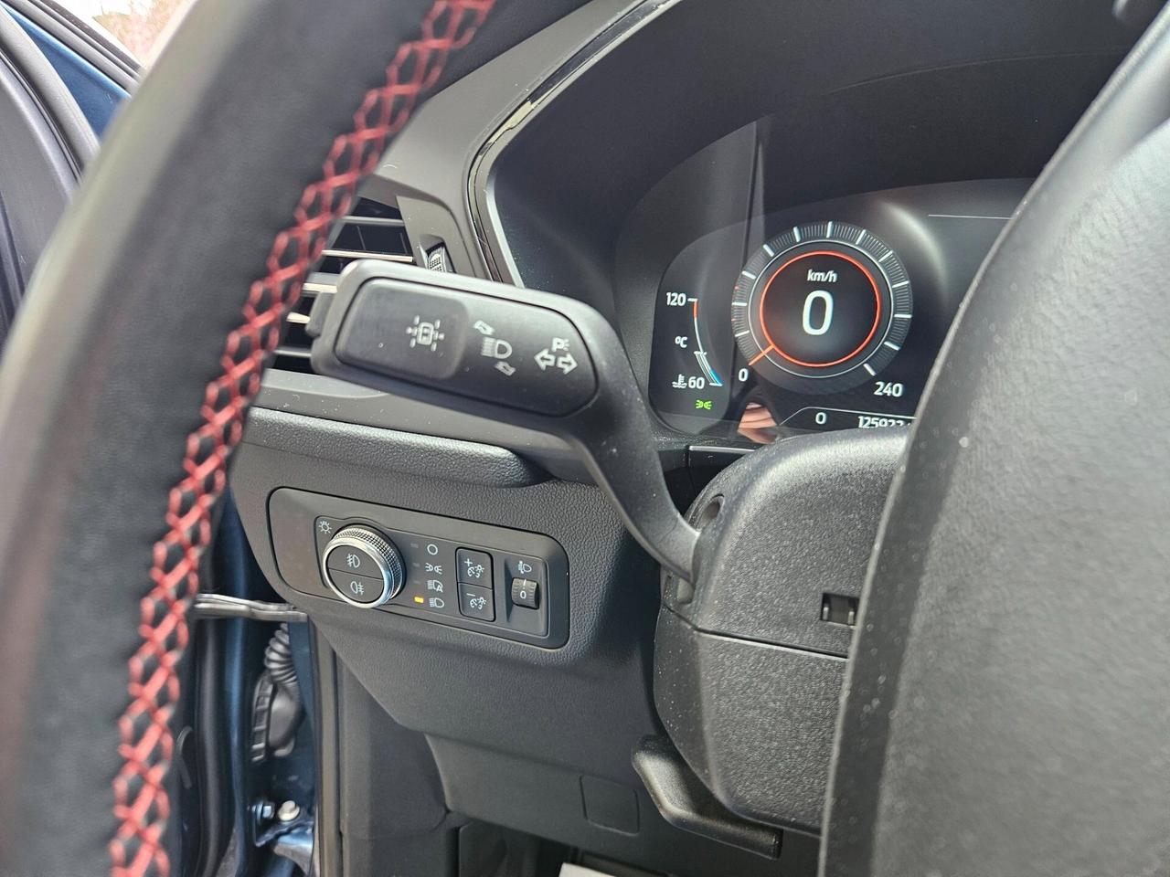 Ford Kuga 1.5 EcoBlue 120 CV aut. 2WD ST-Line Design