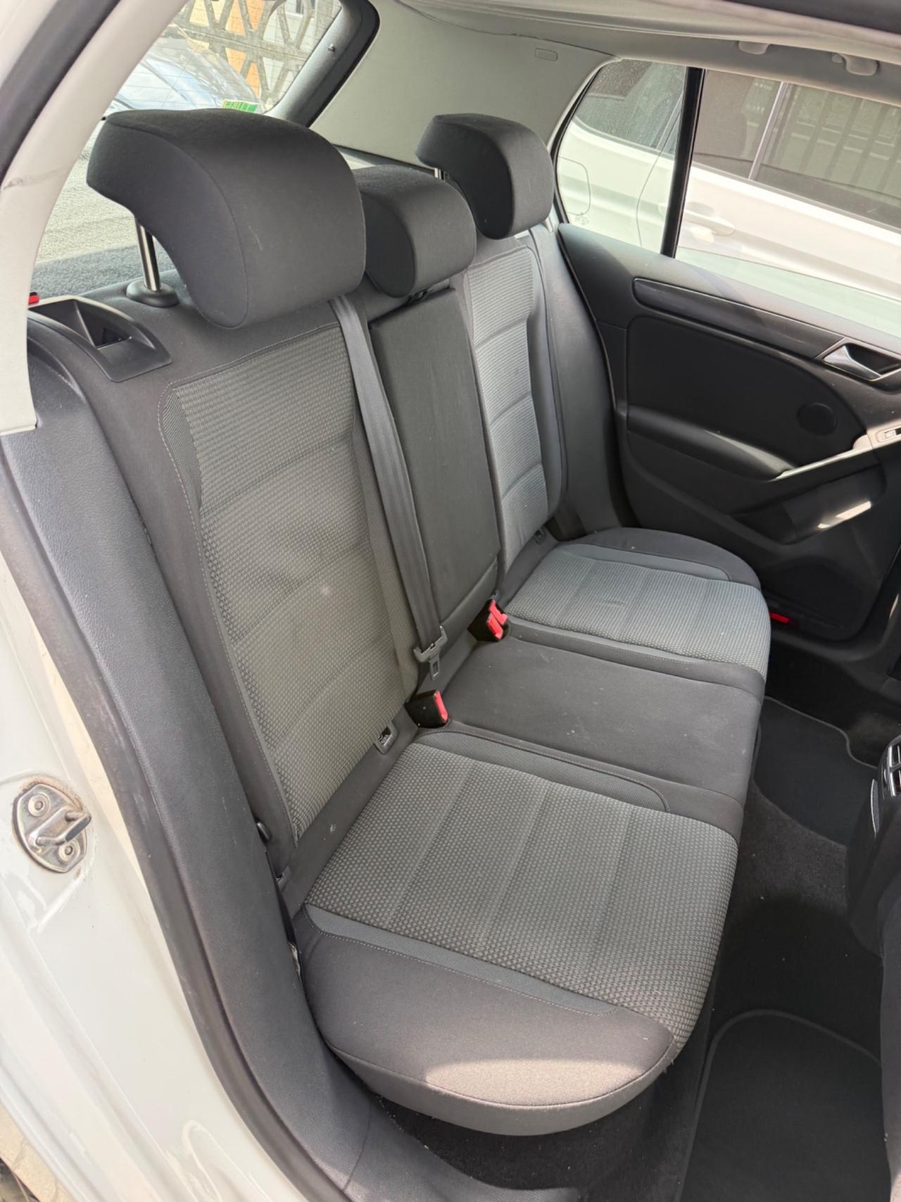 Volkswagen Golf 1.6 TDI DPF 3p. Comf. BlueM. Tech.