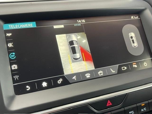 Jaguar E-Pace 2.0D 180 CV AWD R dynamic Chequered Flag