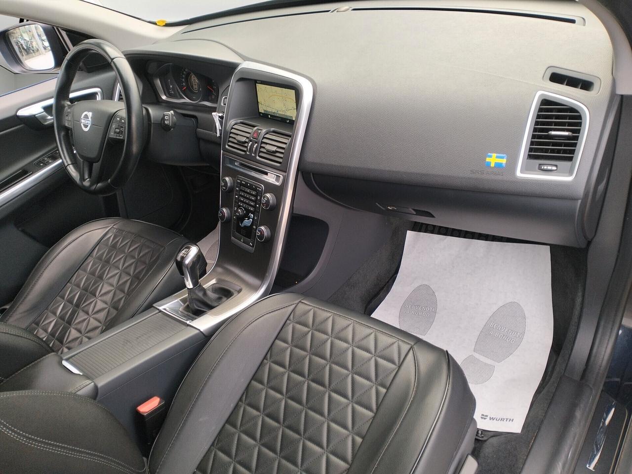 Volvo XC60 2.0 d3 Momentum 150cv