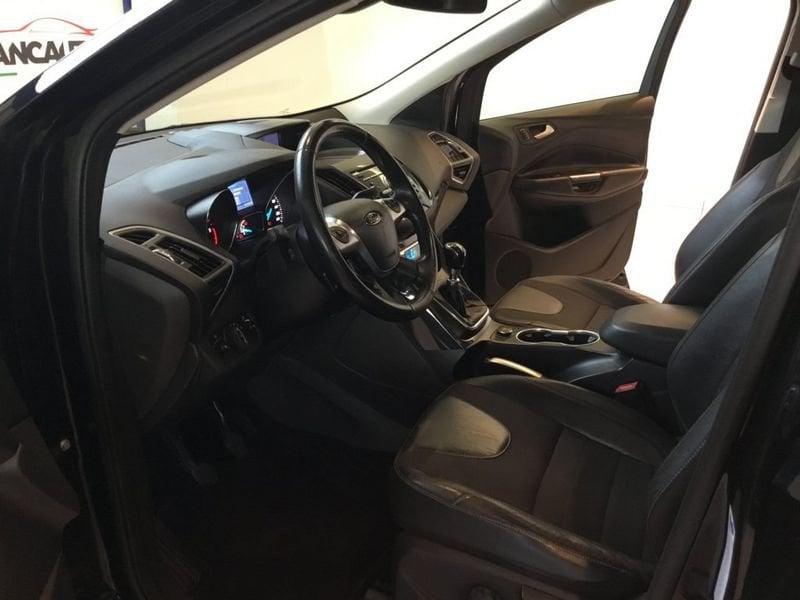 Ford Kuga Kuga 2.0 TDCI 150 CV S&S 4WD Powershift Titanium