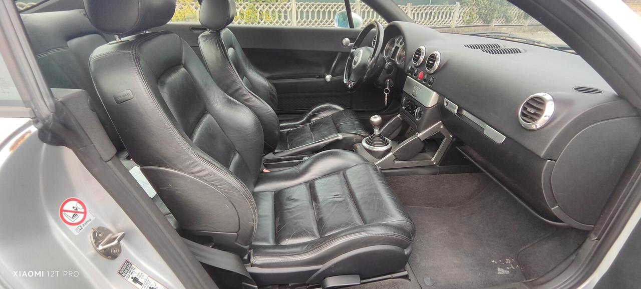 Audi TT Coupé 1.800 TURBO 20V 179 CV (FATTURE)