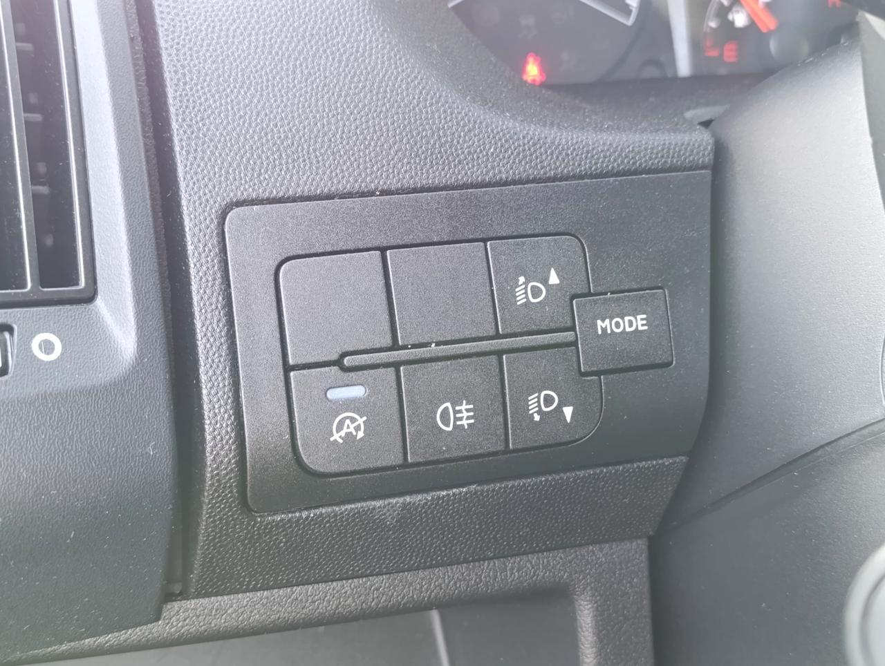 PEUGEOT Boxer 335 2.2 bluehdi 140cv S&S L3H2 (Premium)