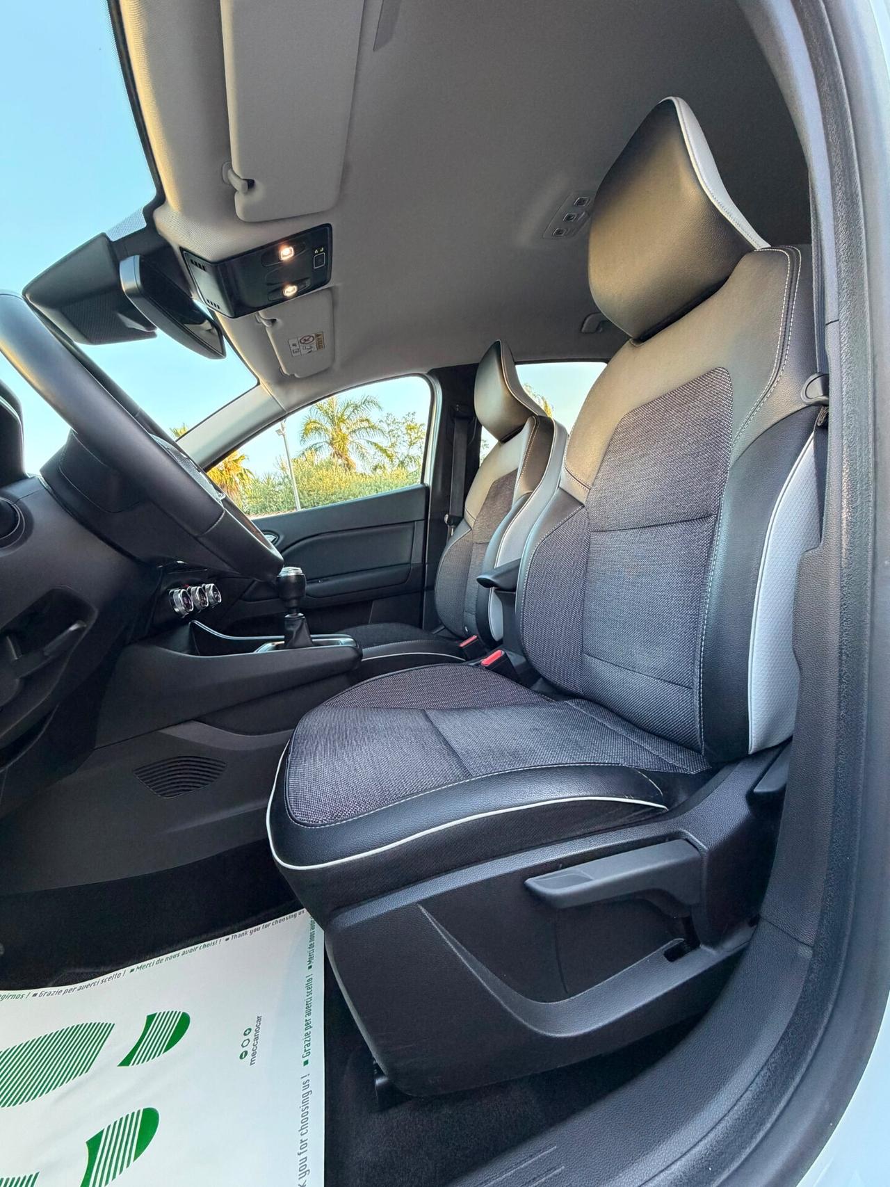 Renault Captur 1.5 DCI 116CV INTENS
