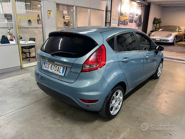 Ford Fiesta 1.4 TDCi 5p. Titanium