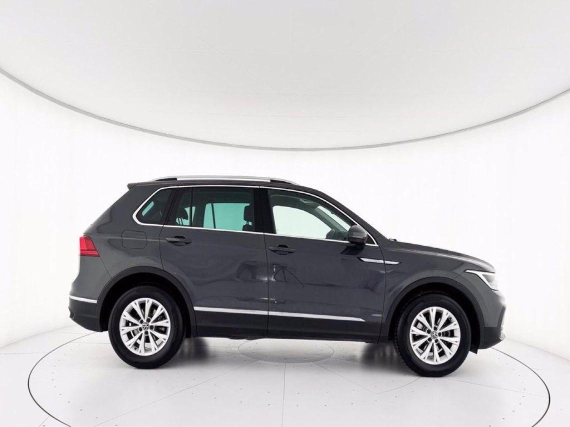 VOLKSWAGEN Tiguan 2 0 tdi life 150cv dsg