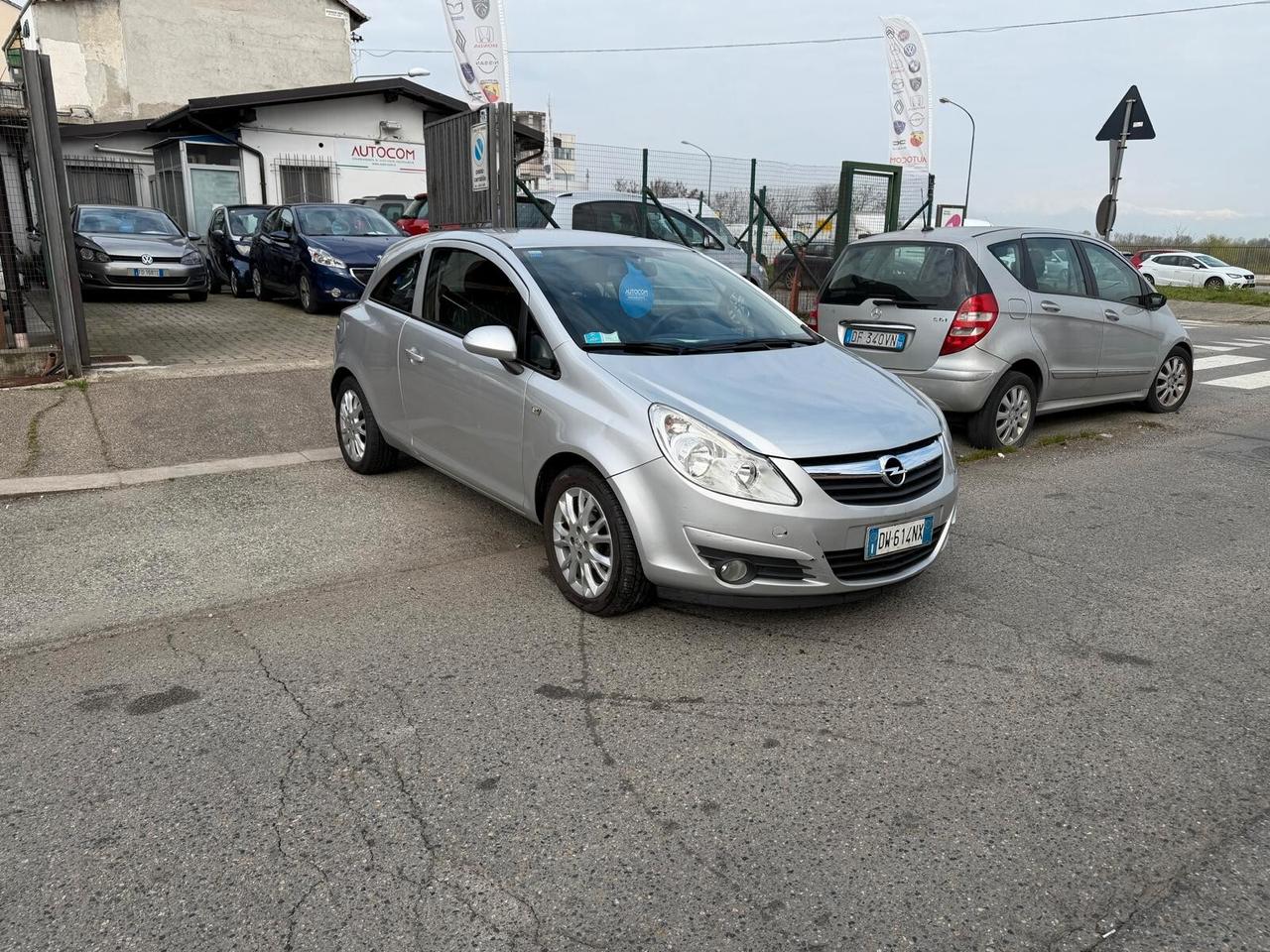 Opel Corsa 1.3 CDTI 75CV ecoFLEX 3 porte Sport