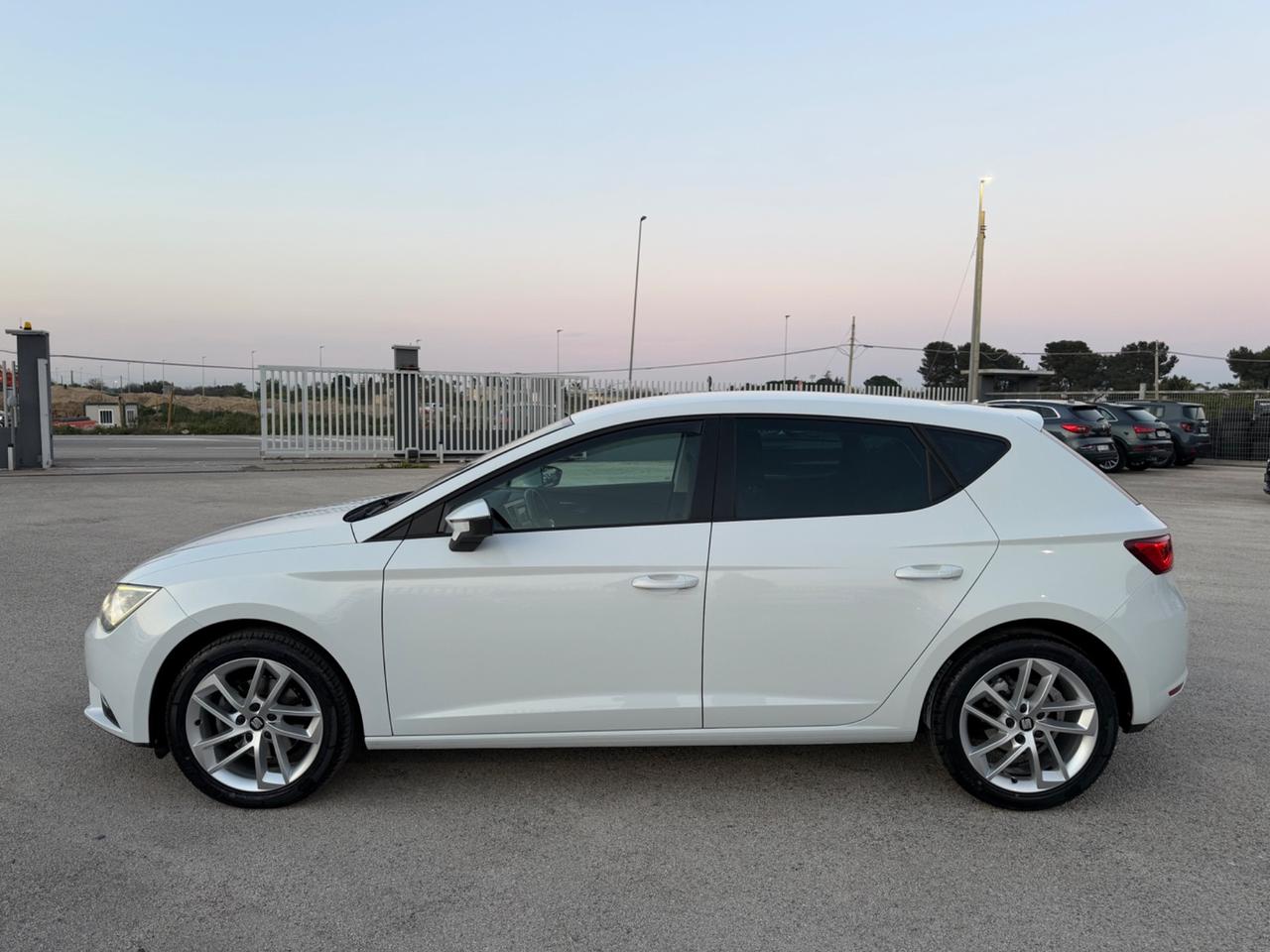SEAT LEON 1.6 TDI 110 CV DSG FULL LED MY17 68000KM