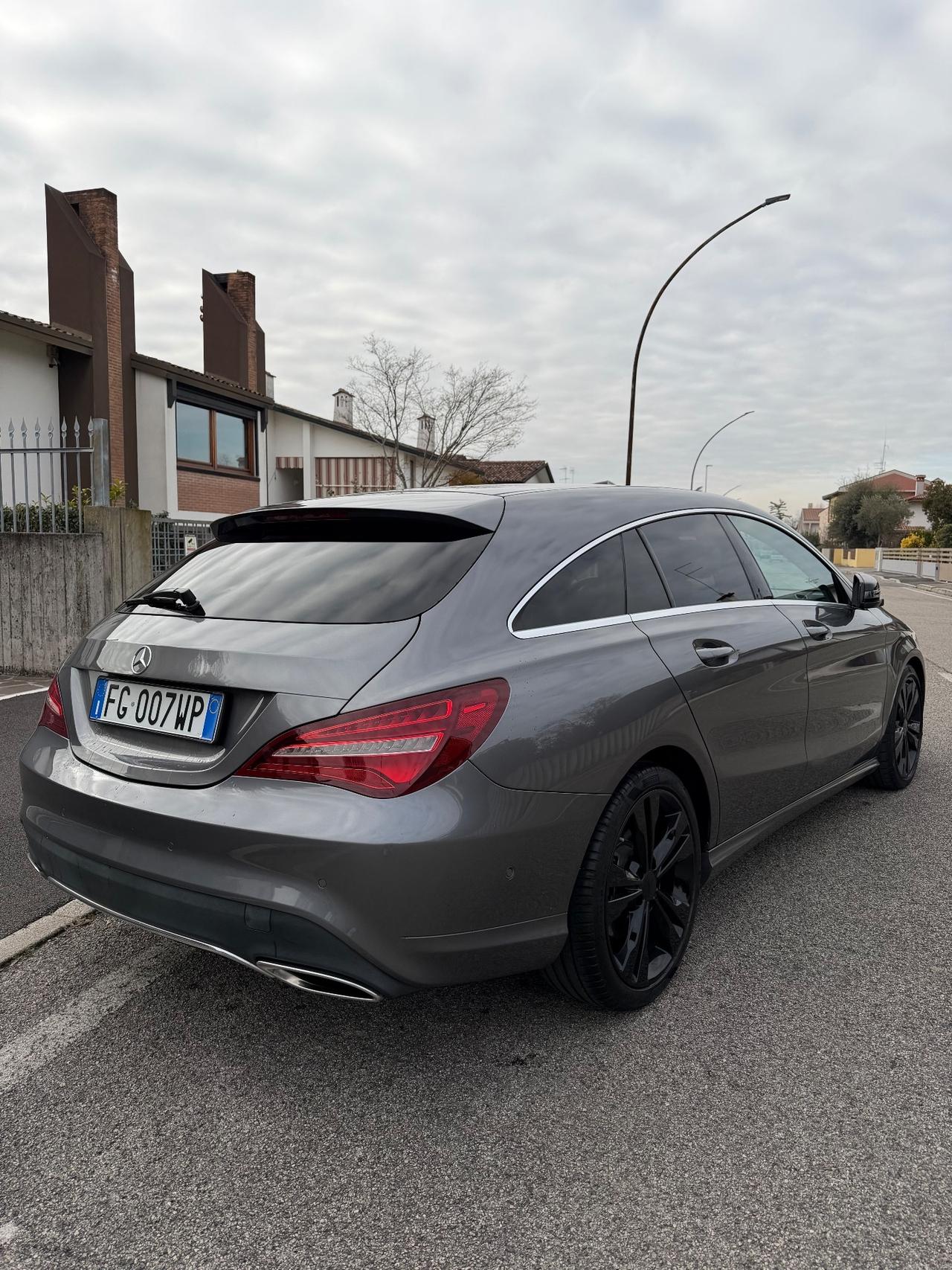 Mercedes-benz CLA 180 d S.W. Automatic Premium