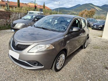 Lancia Ypsilon 1.2 69 CV 5 porte Silver