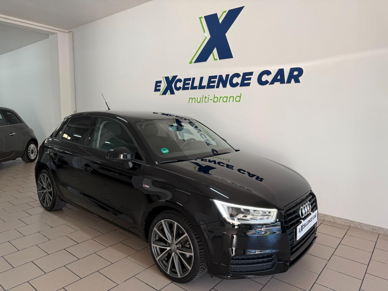 Audi A1 SPB 1.0 TFSI S-LINE LED/NAVI