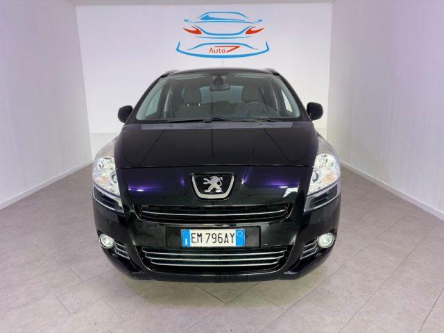 PEUGEOT 5008 1.6 HDi 112CV Business